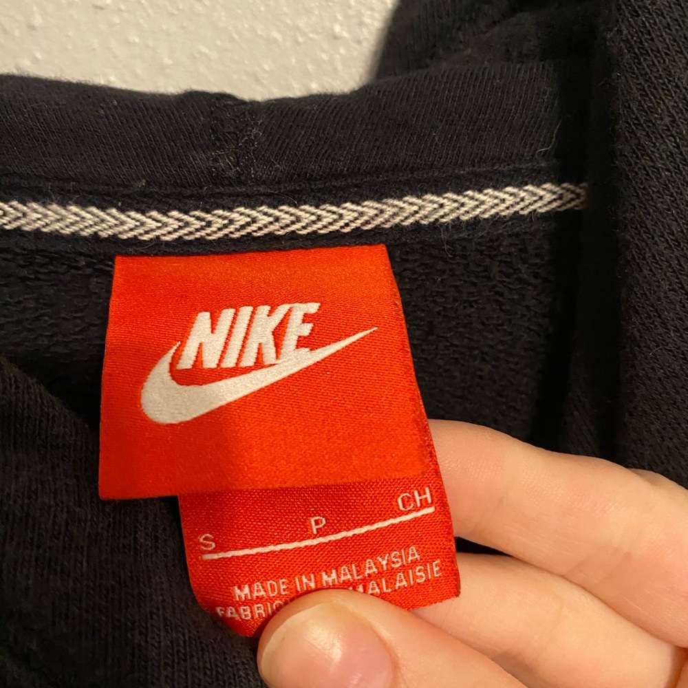 Nike hoodie - Picture 2 of 3